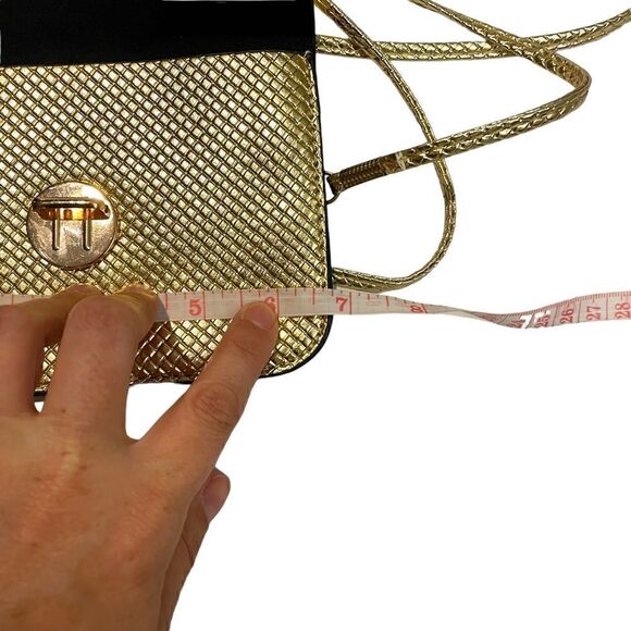 vegan Leather PU Gold Purse 💛🌻 - Picture 7 of 8